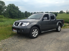 Nissan Navara Pathfinder  2005- pevná